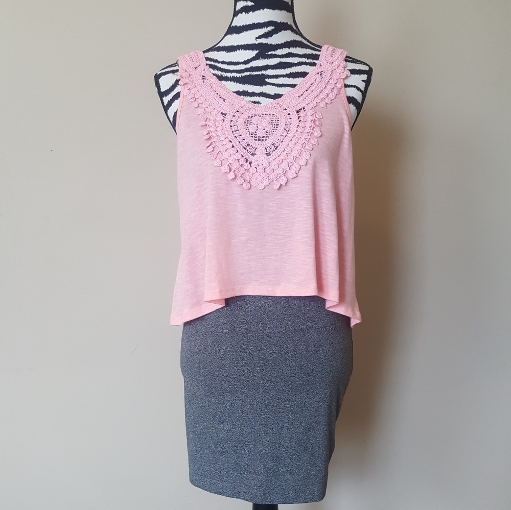 Poof Pink Sleeveles Crochet Crop Top